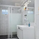 Villa Spacious With Heated Pool And Stunning View Tokenes