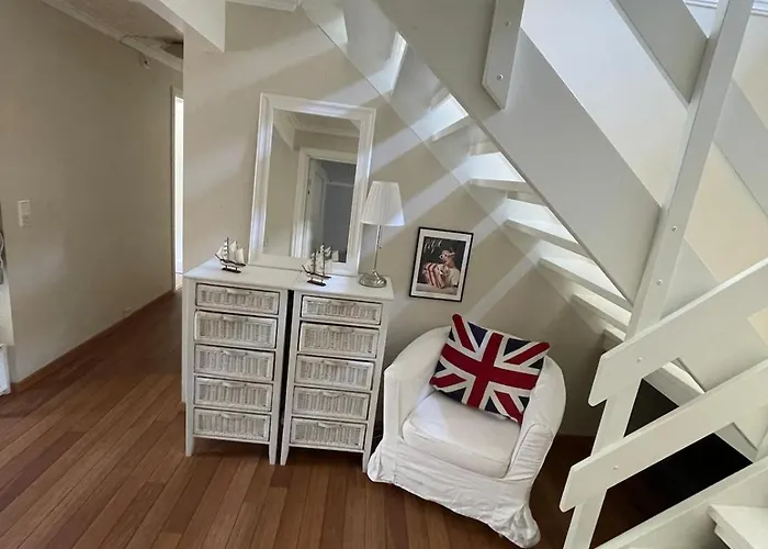 Spacious With Heated Pool And Stunning View Tokenes